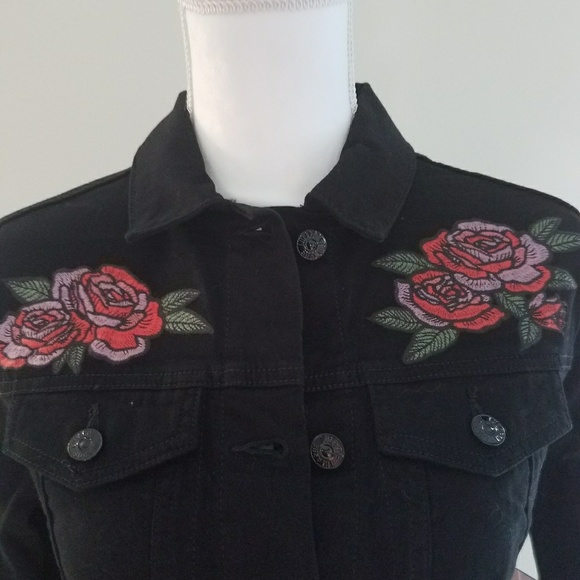 Limited edition lula roe embroidered denim… - Picture 3 of 6